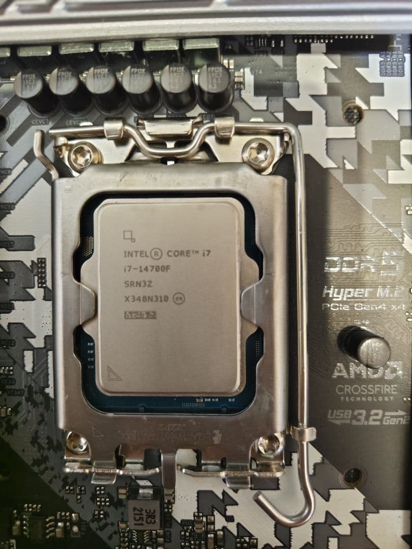 CPU Z690 Steel Legend WiFi 6E/D5 + i7 14700F