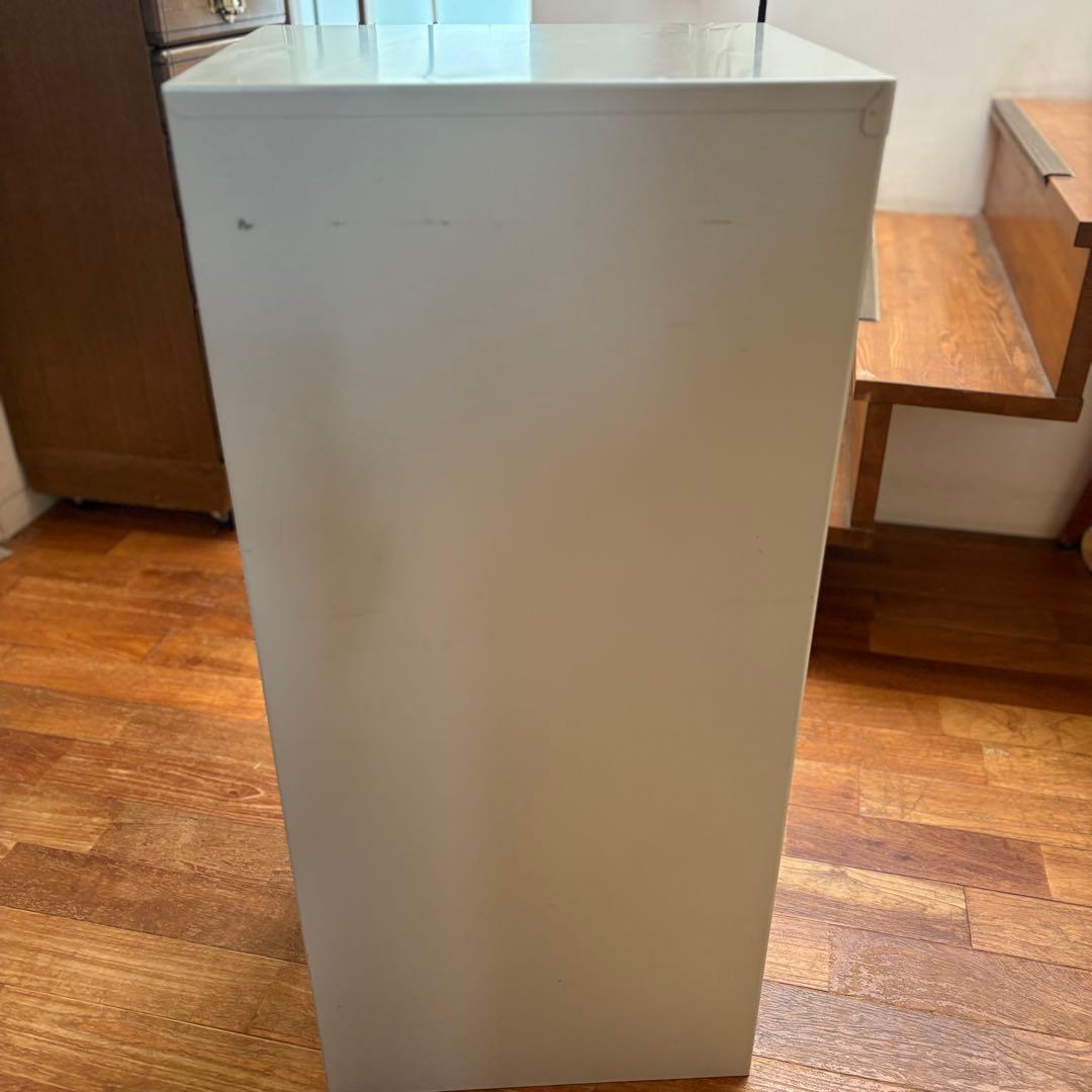 【送料込】【かわいい収納】レトロ7段チェスト 国産スチール製