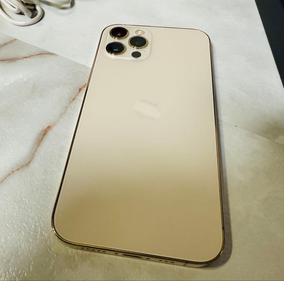 おまけケーブル付き！iPhone12Pro ゴールド 512GB SIMフリー
