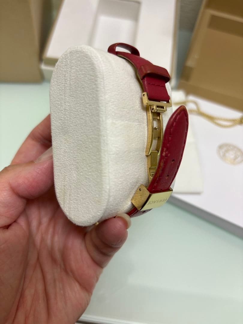 VERSACE アナログ時計 レッド