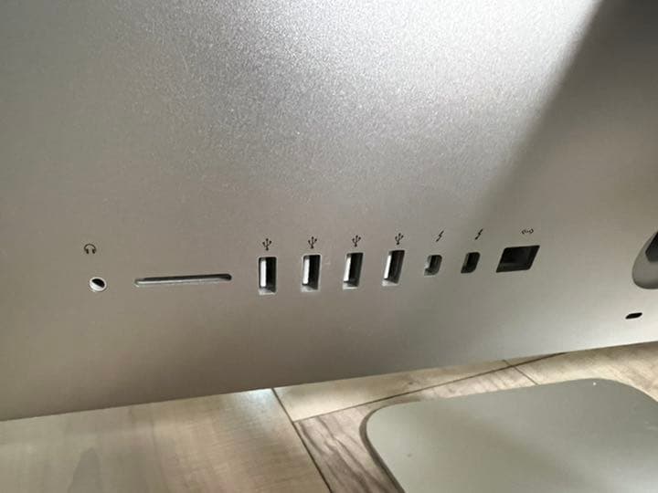 iMac 21.5 late 2013 クアッドコア　16GB