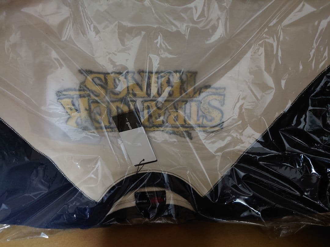 ストレンジャーシングス ロゴトレーナー ネイビーラグラン