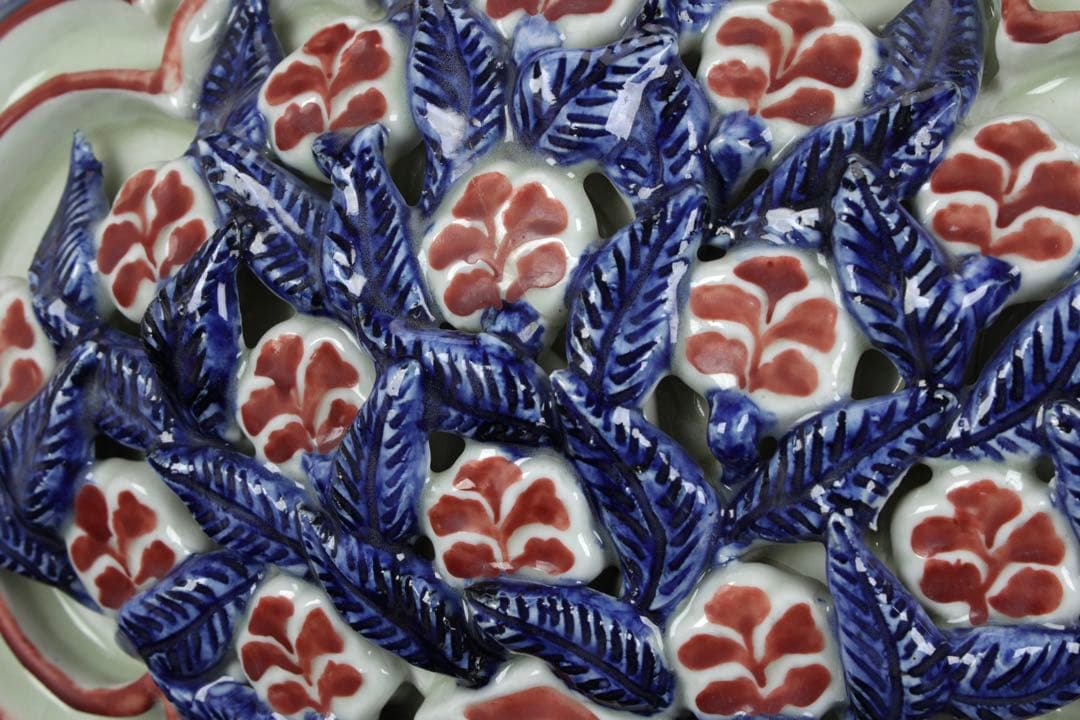 中国古玩 青花釉裏紅透彫花弁麒麟紋壺 唐物 飾壺 花瓶 時代物 古美術 骨董品