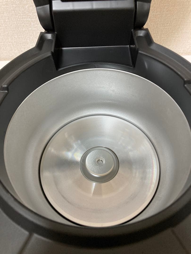 【目立った傷や汚れなし】シャープ 水なし自動調理鍋 KN-HW10E-W