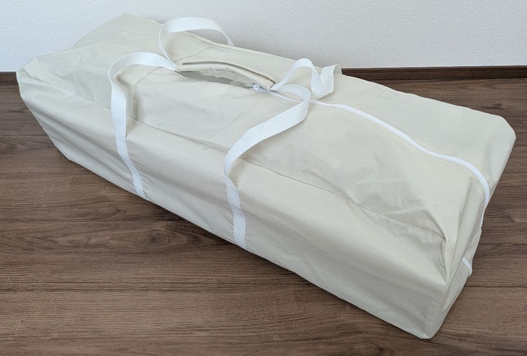 アップリカ ココネルエアー ベビーベッド ホワイトグレー