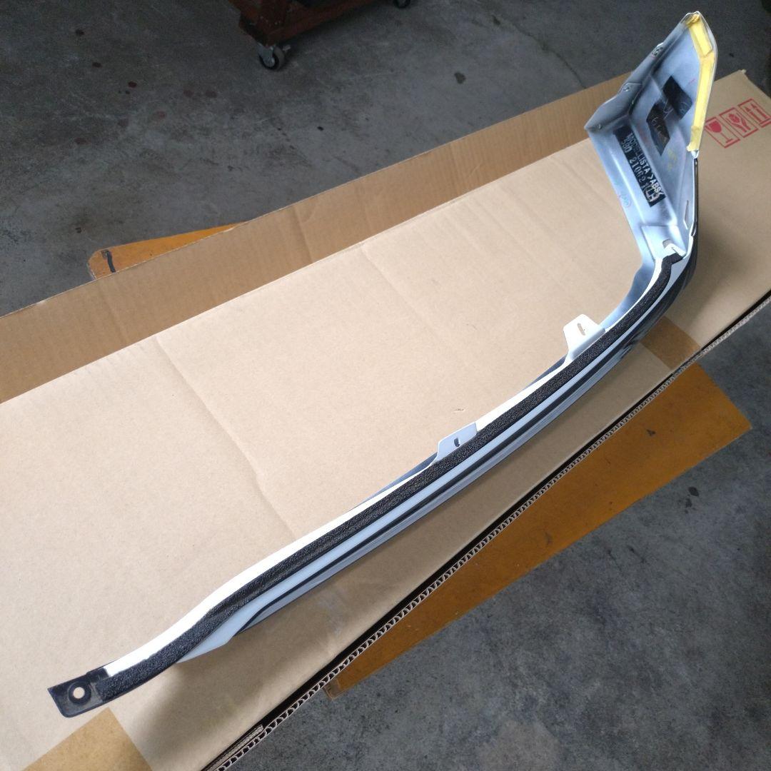 クラウン220後期モデリスタスポイラー 左側塗装済み中古美品