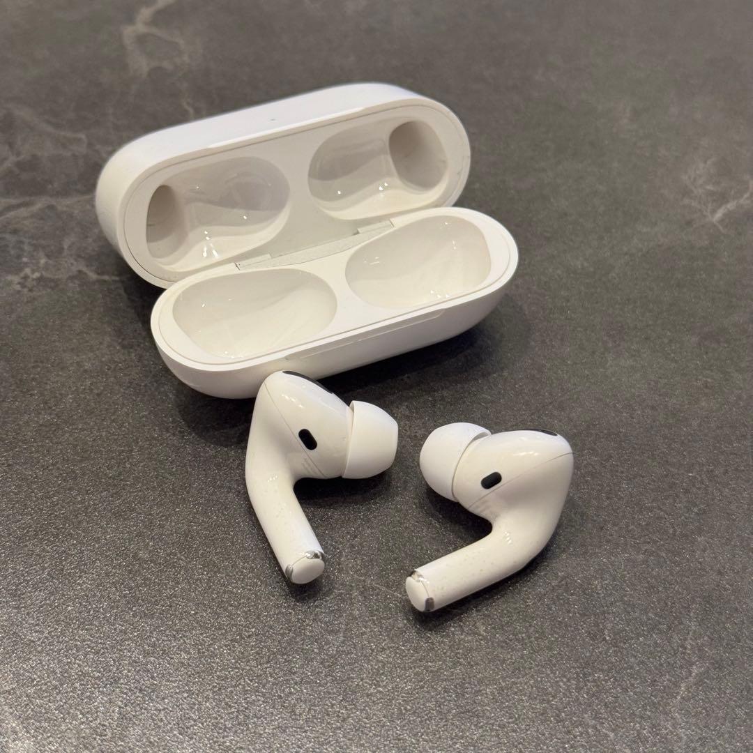 s*f様 Apple AirPods Pro 第一世代