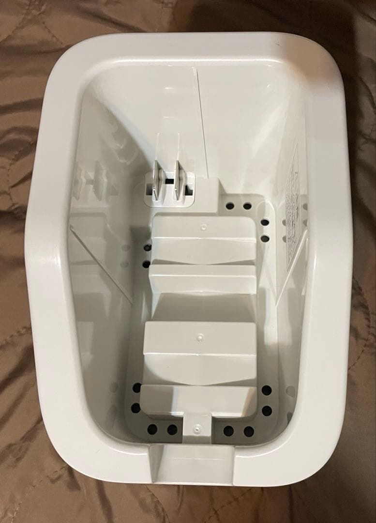 アイリスオーヤマ ハンディリンサークリーナー RNS-B200D-HW