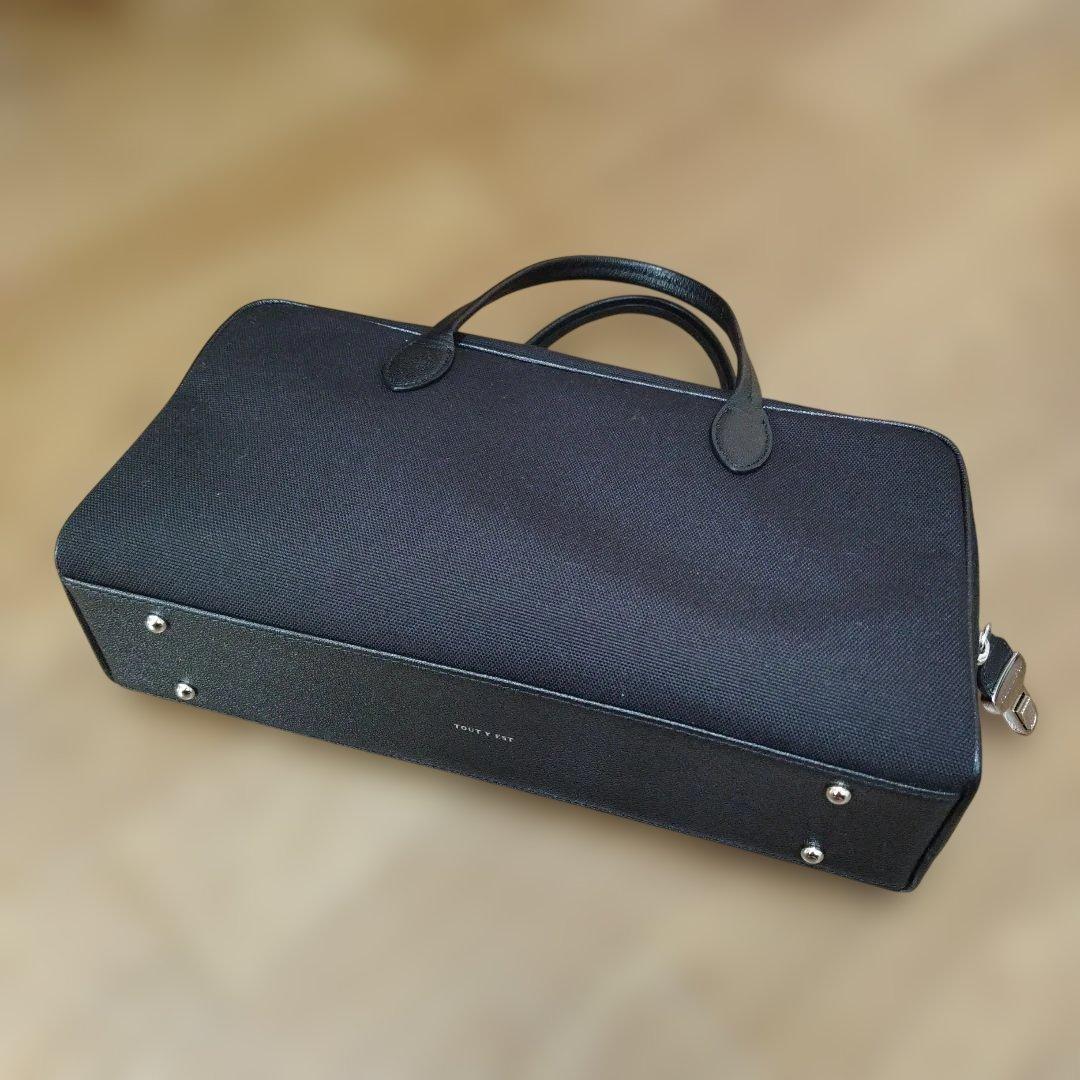 TOUT Y EST ロケ トワル スモールバッグ ブラック