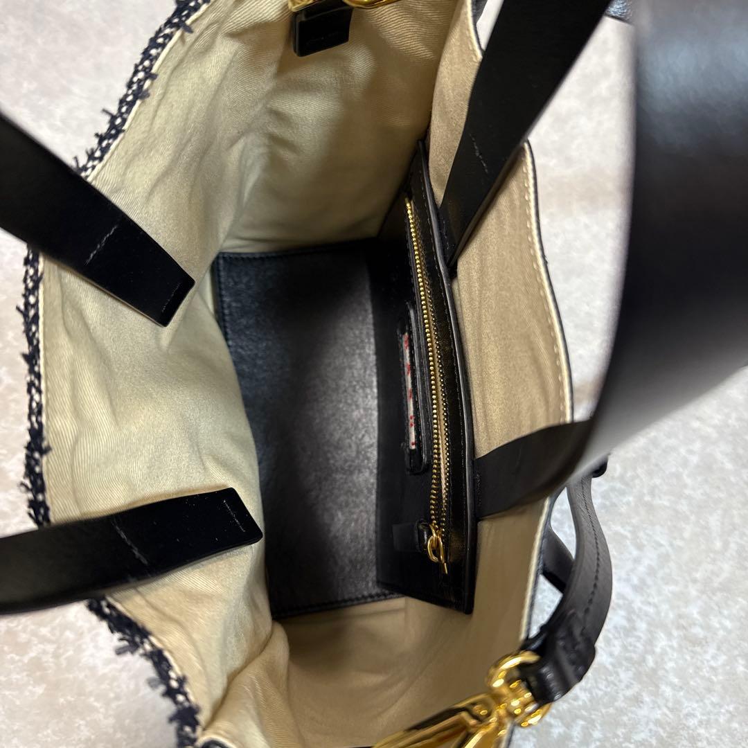 MARNI マルニトートバッグ