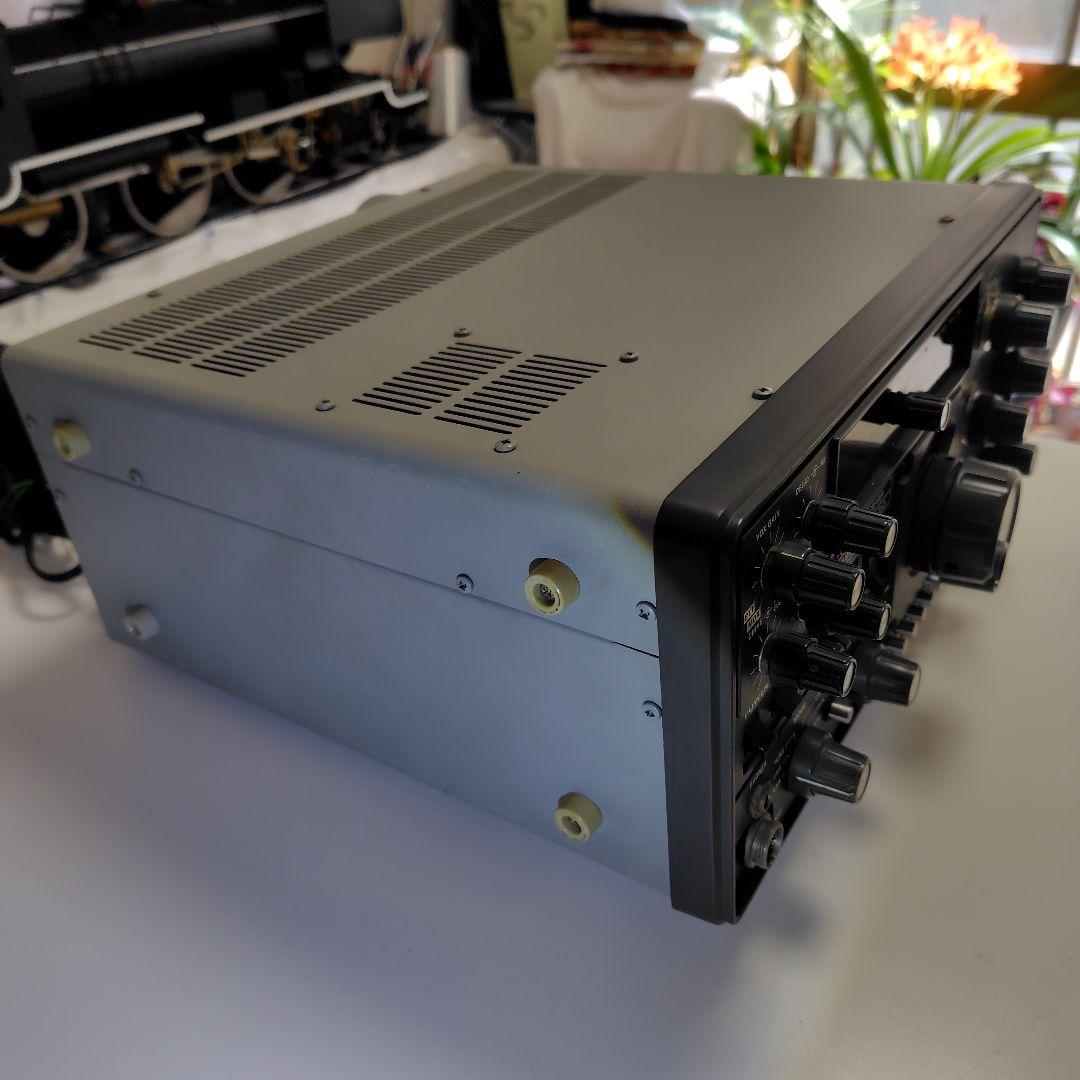 値下げYAESU FT-101ZD HF SSBトランシーバー