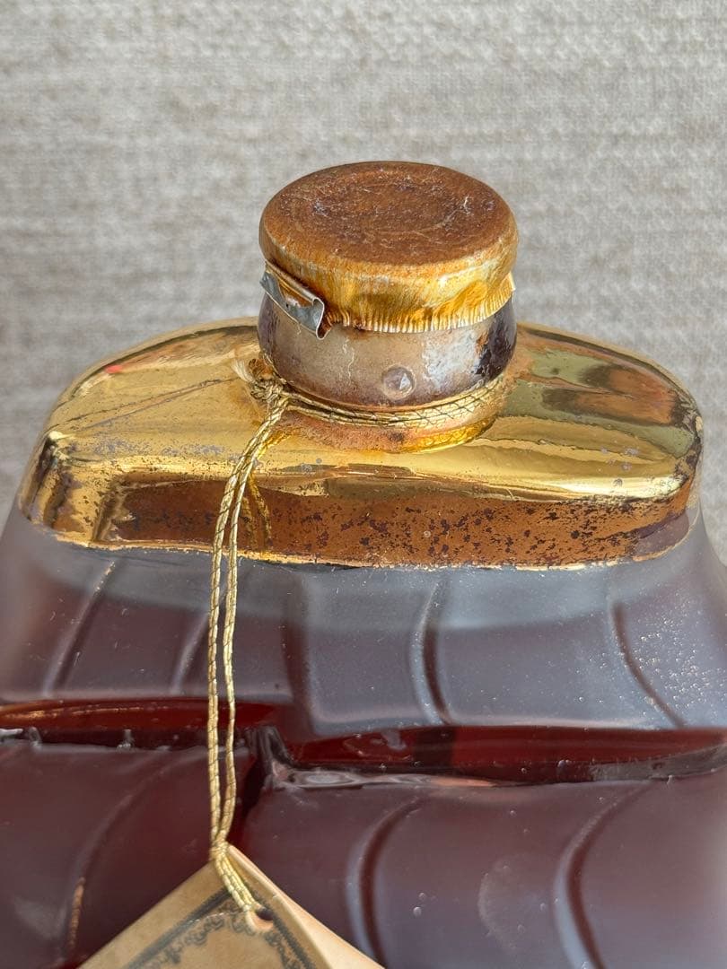 Galleon Extra ブランデー 船型ボトル　700ml