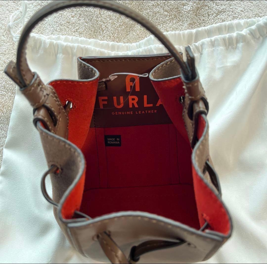 FURLA ブラウン ショルダーバッグ