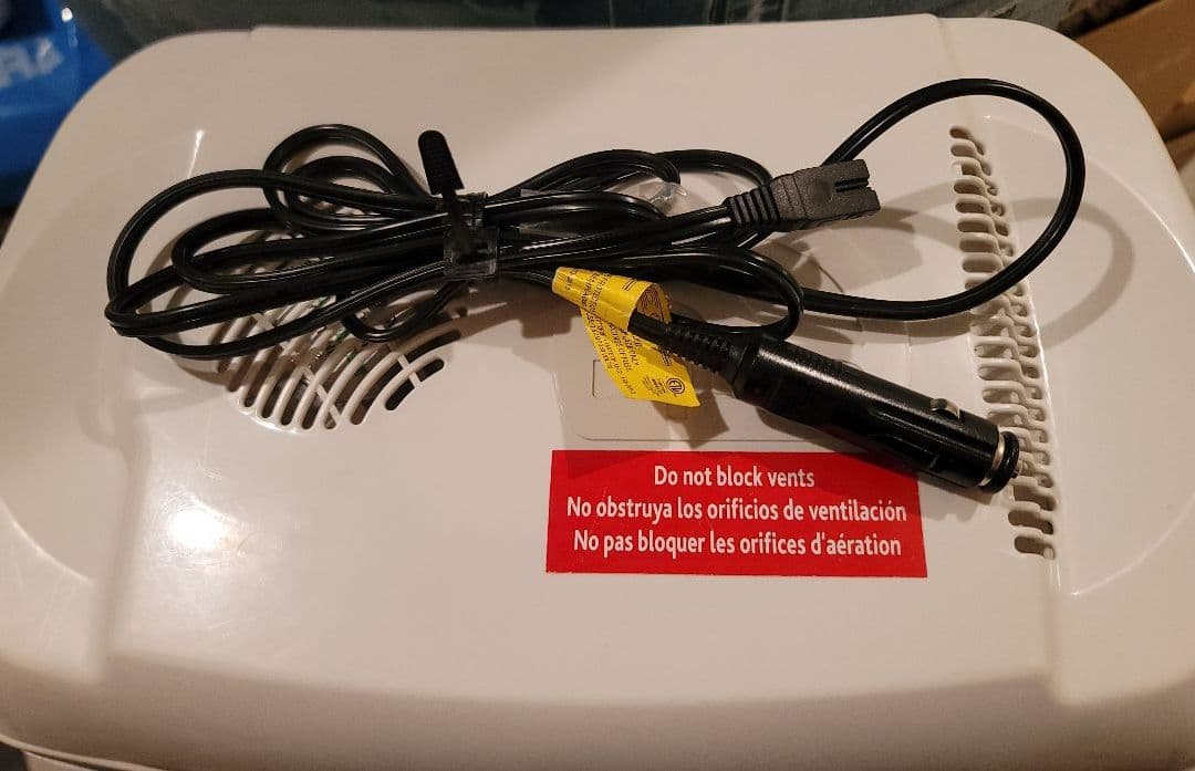 IGLOO イグルー クーラーボックス ポータブル冷蔵庫