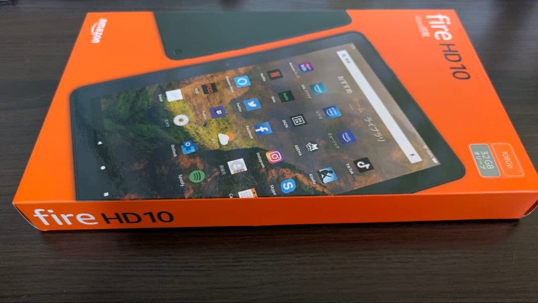 第11世代 Fire HD 10 タブレット 32GB　128GB SDカード付