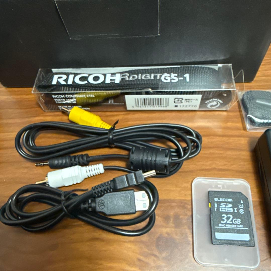 RICOH GR DIGITAL Ⅱ リコー　GR デジタル2