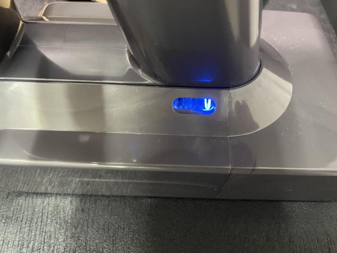 【開封未使用品】 dyson v8 focus HH15 掃除機 ダイソン