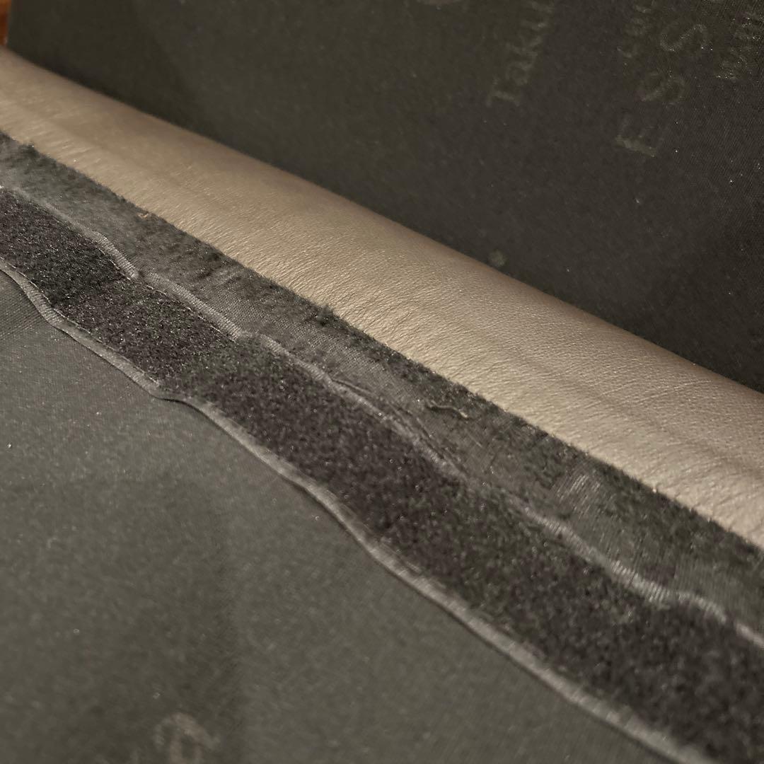 【美品】ESSENZA イタリア製本革ソファ（３人掛け）