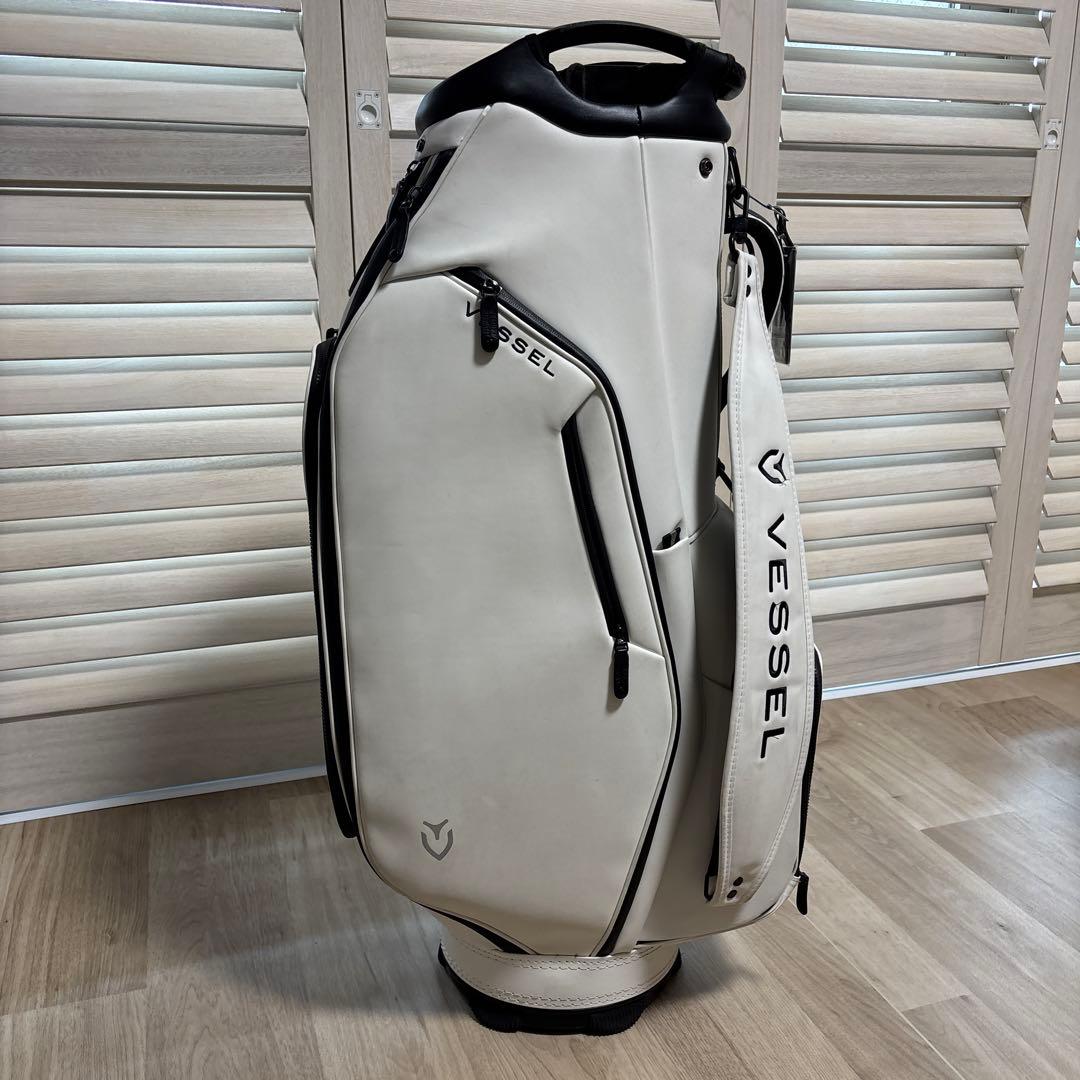 ベゼル　Lux 7 JP キャディバック　 　本革ヘッドカバー 5点セット付