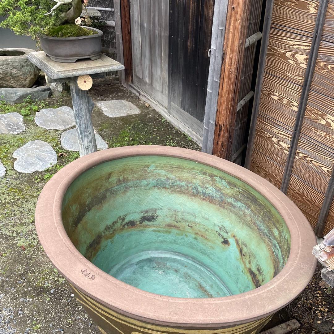 水鉢 睡蓮鉢 超大型 花模様