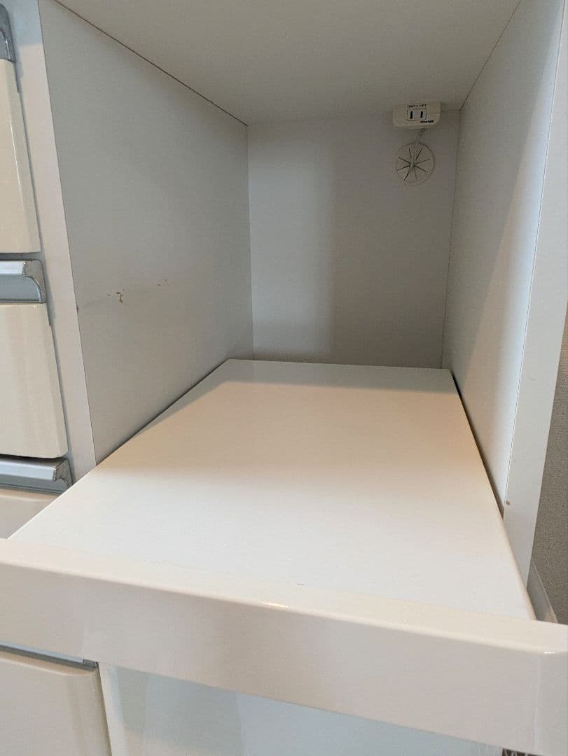 【11/23までの限定出品】ニトリ　ホワイト食器棚　スライド式引き出し付き