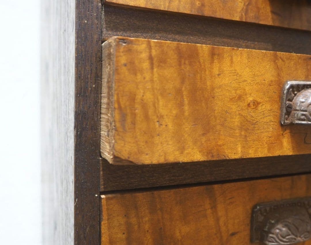 1379 引き出し7杯　収納棚　書類ケース　チェスト　レトロ　アンティーク　金具