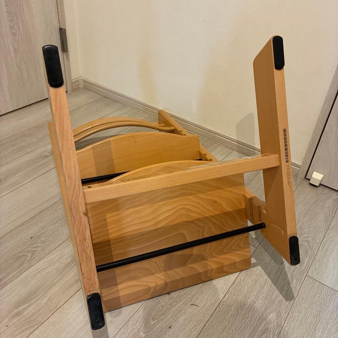 ストッケ　トリップトラップ　STOKKE TRIPP TRAPP