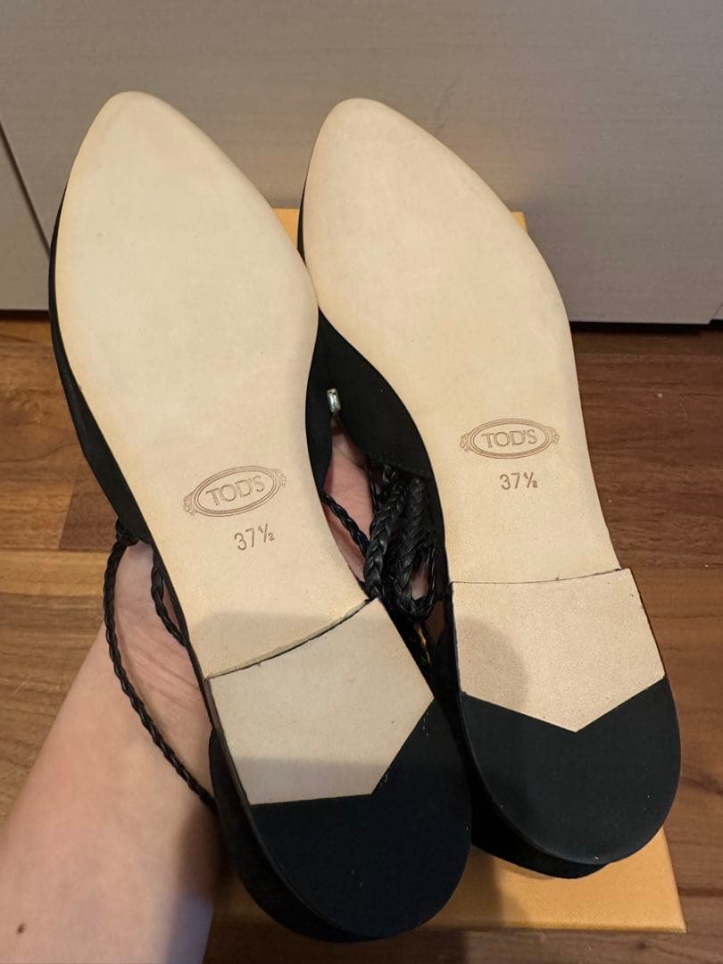 新品未使用　TOD's トッズ　フラットシューズ　黒　37.5