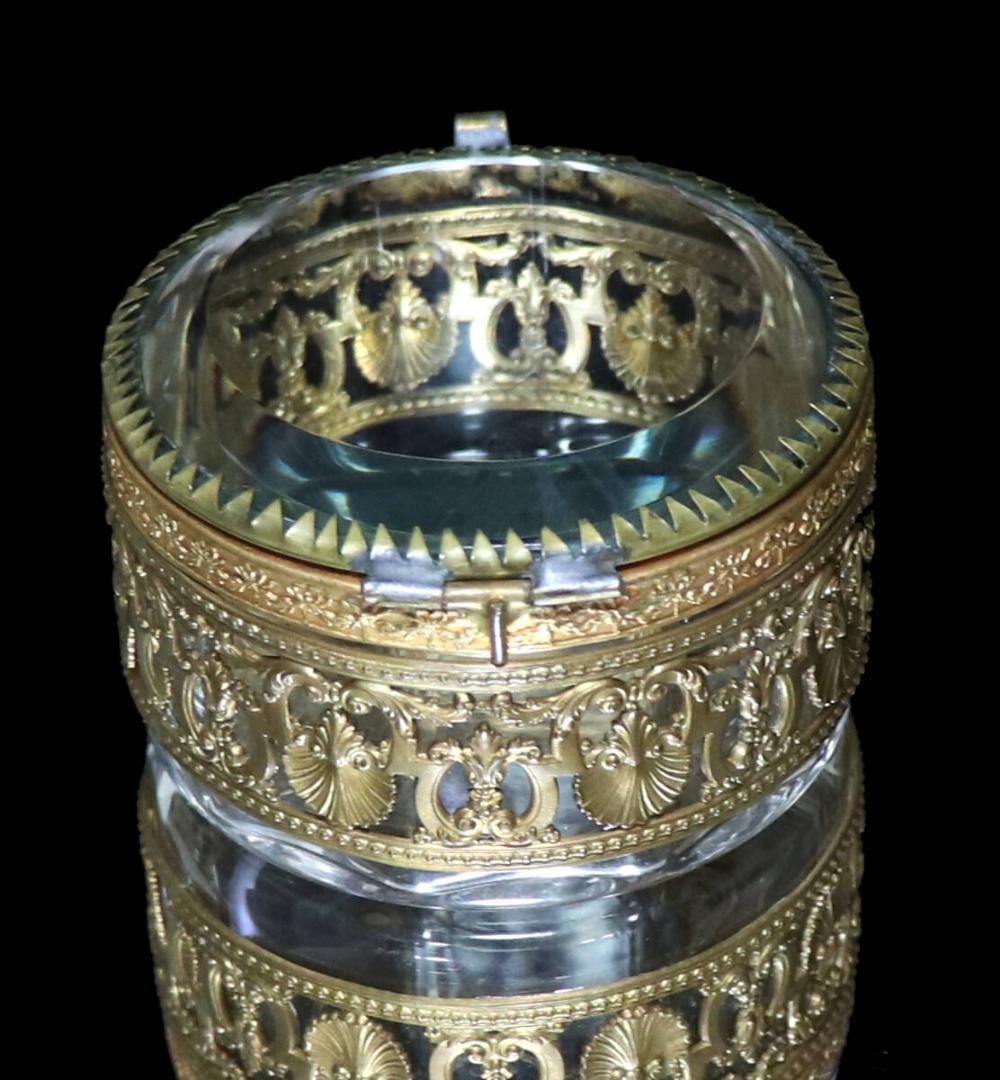 オールド・バカラ 美術館級 ブロンズ装飾 蓋物 百合と貝殻の紋章 アンティーク