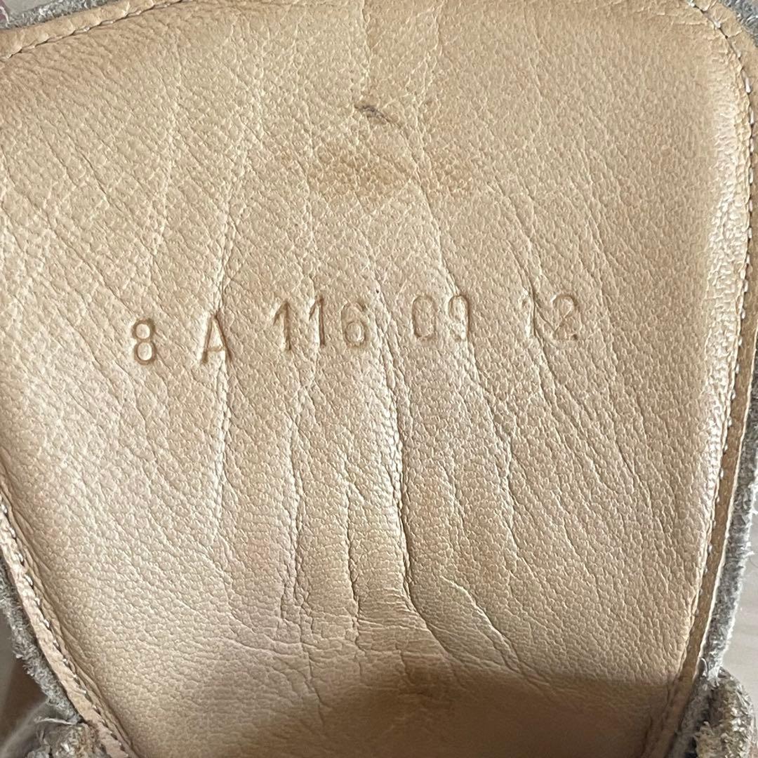 8パラブーツ、アヴリアーズ