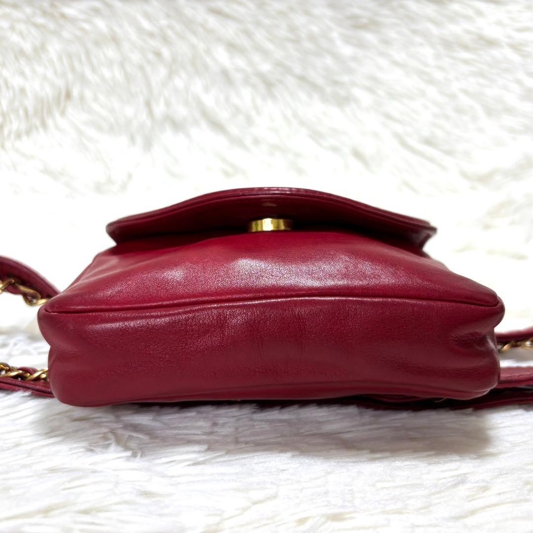 【美品・鑑定済み】CHANEL ウエストポーチ　ココマーク　チェーン　レッド