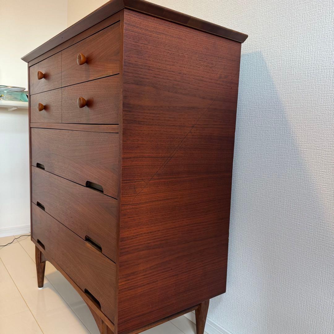 ウォルナット製ミッドセンチュリー5段チェスト