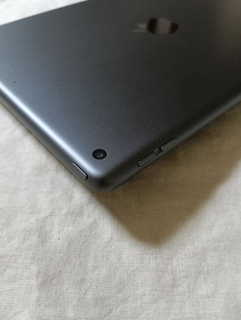 美品 iPad 第7世代 バッテリー99.7%