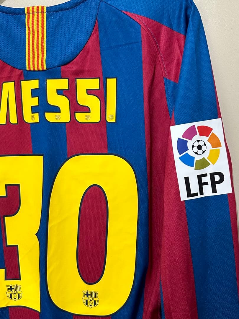 バルセロナ05/06シーズンのリオネル・メッシのホームユニフォーム