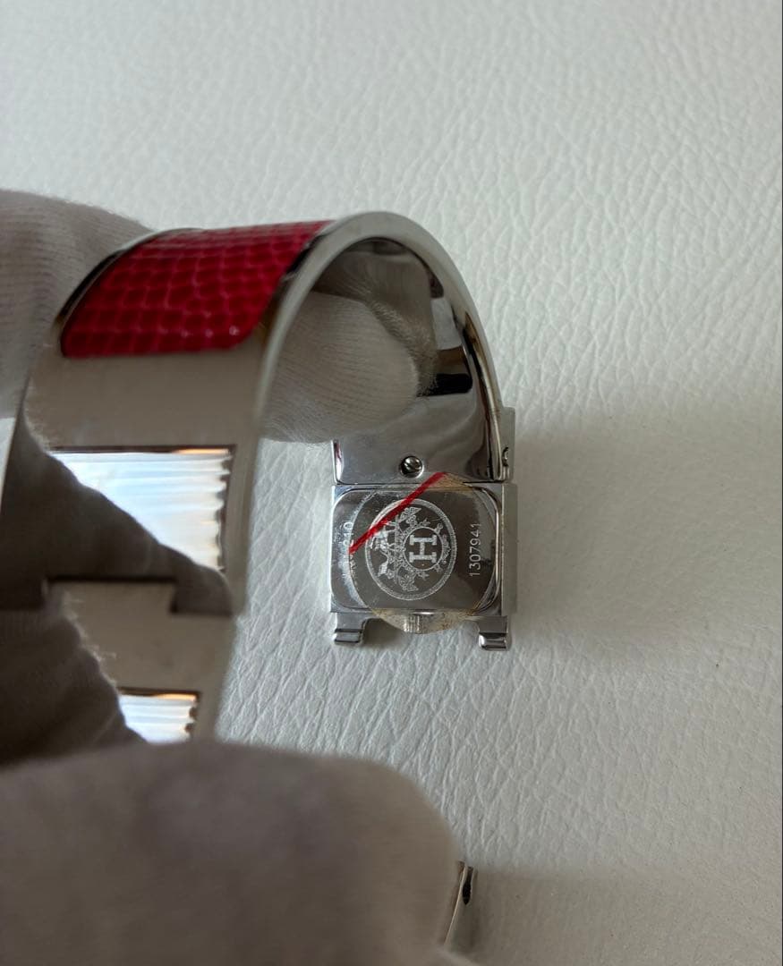 HERMESスクエアフェイス ロケ　時計 101710 H