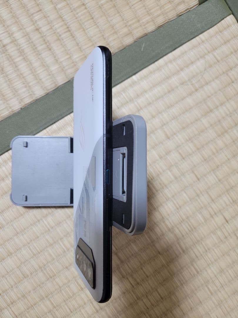 ト*ド様 ROG Phone 7 16GB/512GB グローバル版「SIMフリ