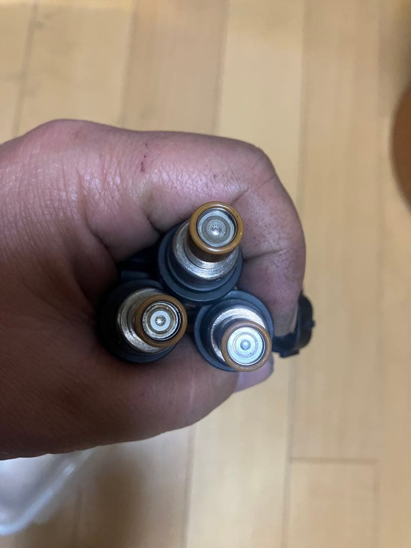 jb23 5型6型　燃料インジェクター 3個セット + インジェクターレール美品