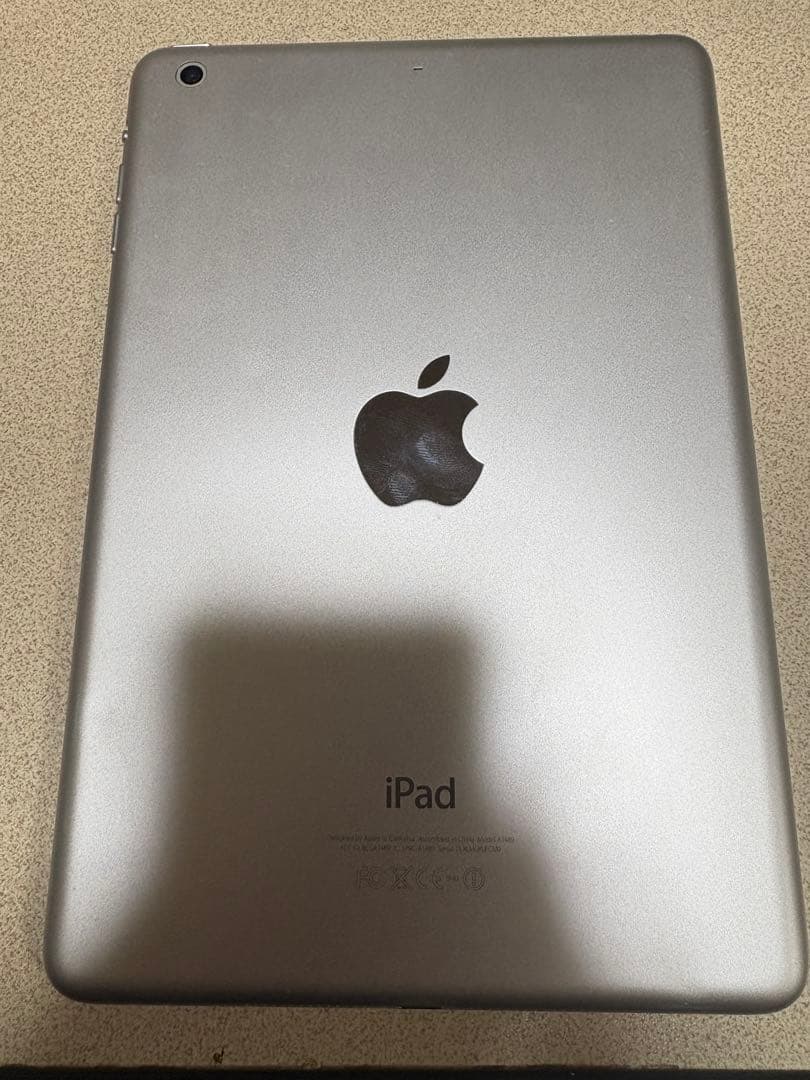 Apple iPad mini 2 32GB シルバー