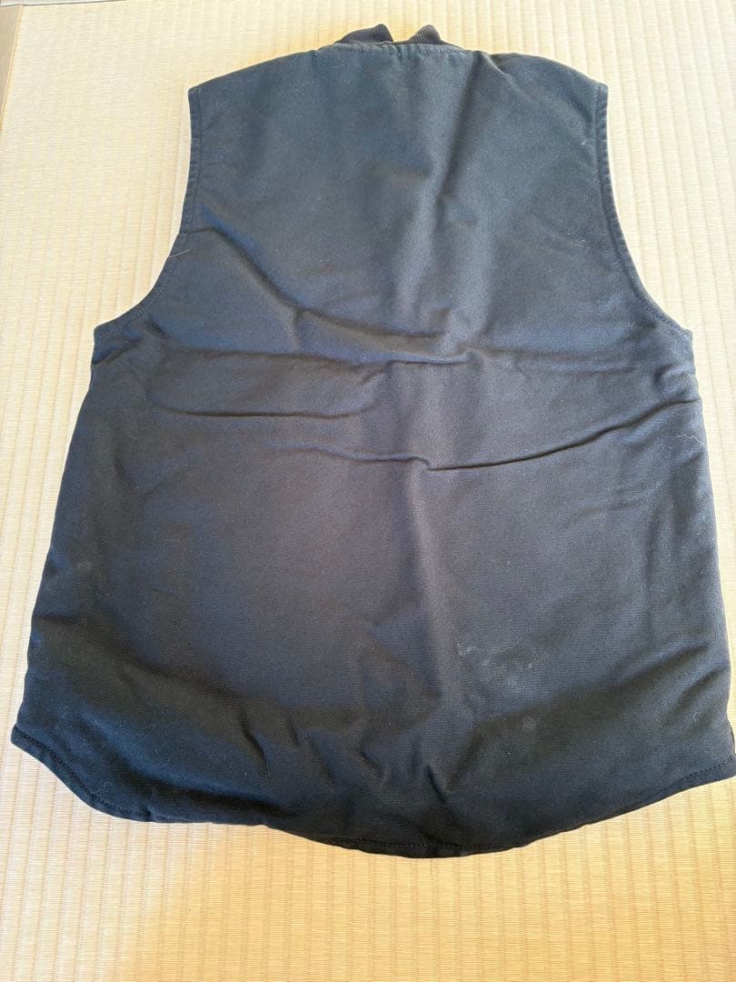 Carhartt 黒 ベスト