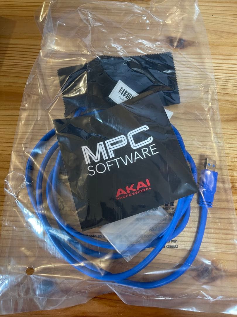 DJ機材 AKAI MPC Live II