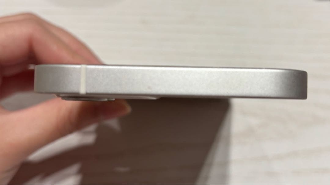 m*8様 【美品】iPhone12/128GB バッテリー最大容量82% SIM