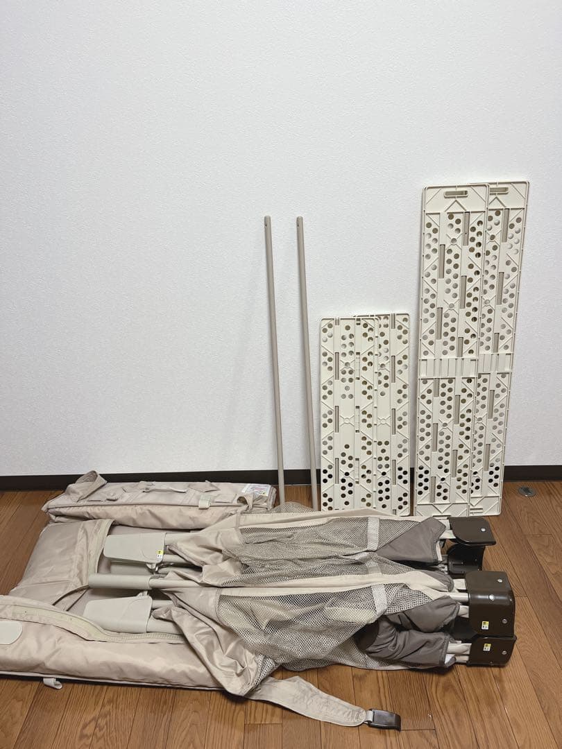 【極美品】アップリカ ココネルエアー ベビーベッド サークル 寝具 未使用級