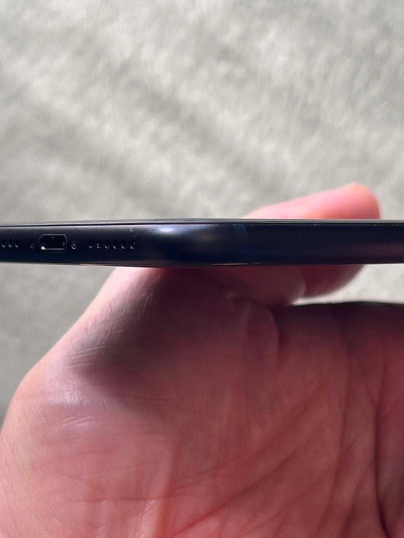 美品 iPhone SE （第3世代）64G SIMロック解除済