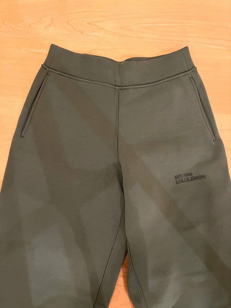 lululemon ルルレモン　プルオーバー　スウェット　パンツセット