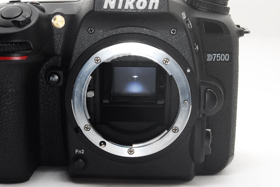 Nikon D7500ダブルレンズセット【高性能×超万能】