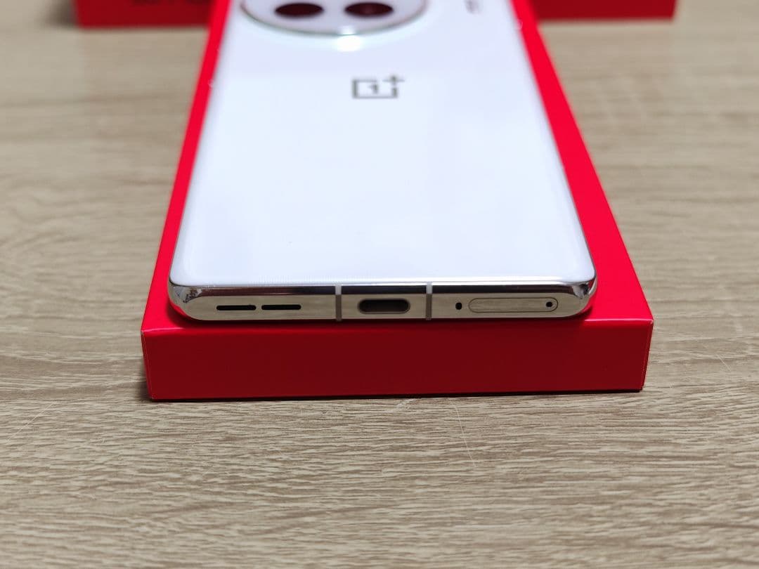 OnePlus Ace 3 Pro 512GB ホワイト