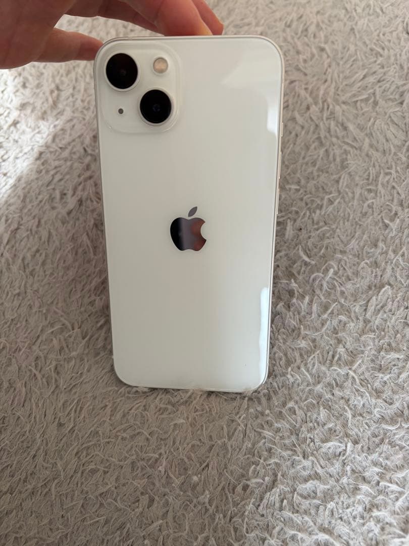 iPhone13 128GB ホワイト(スターライト)