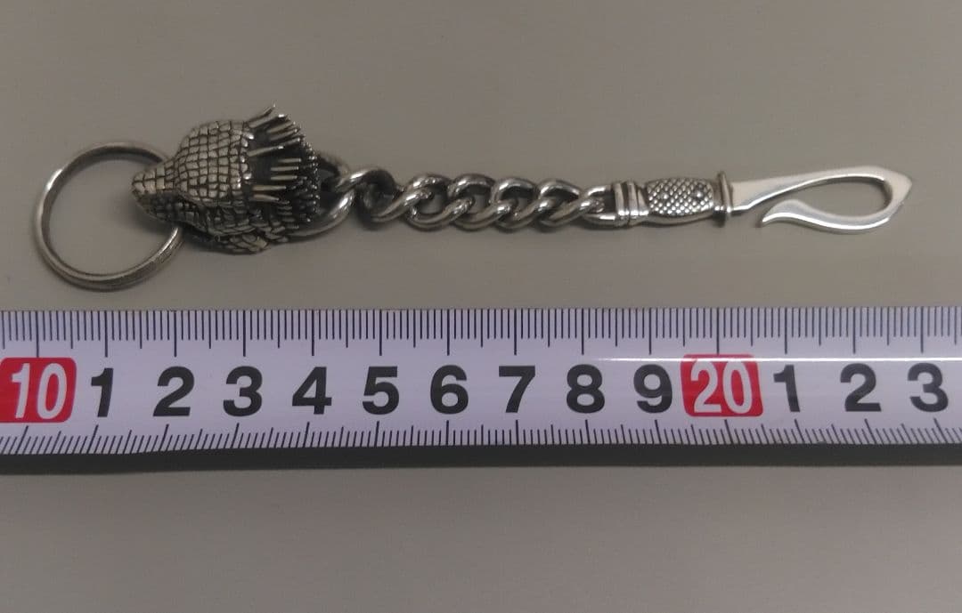 ドロヘドロ カイマン キーチェーン 入手困難 シルバーアクセサリー 大ダーク