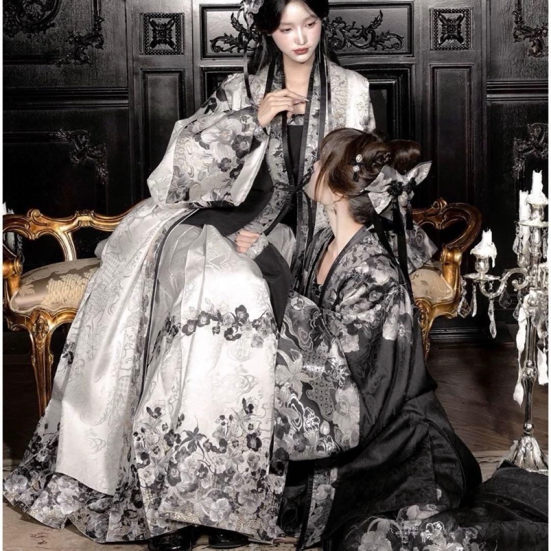 百合胡蝶蘭　織錦長褙子 白黒色ロングアウター 宋製漢服　西陣織　成人式　着物和装