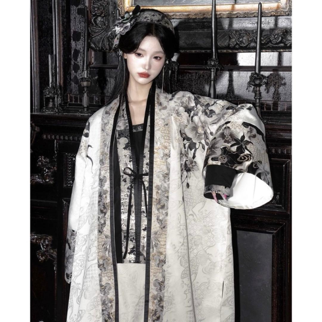 百合胡蝶蘭　織錦長褙子 白黒色ロングアウター 宋製漢服　西陣織　成人式　着物和装